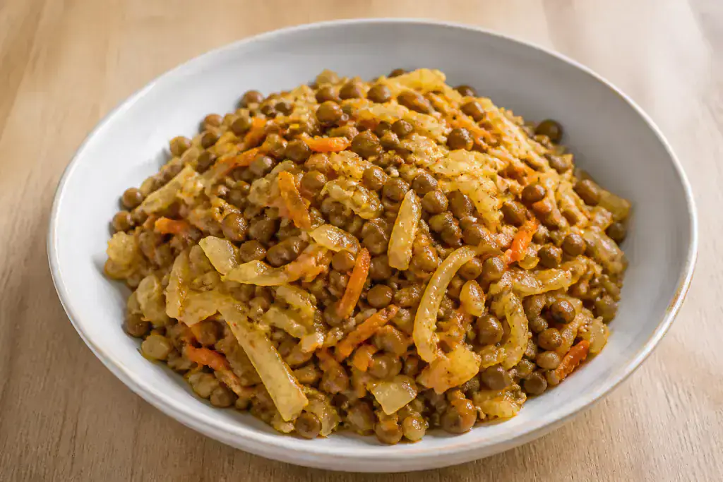 Egyptian Vegan Lentil Cabbage Carrot Bowl