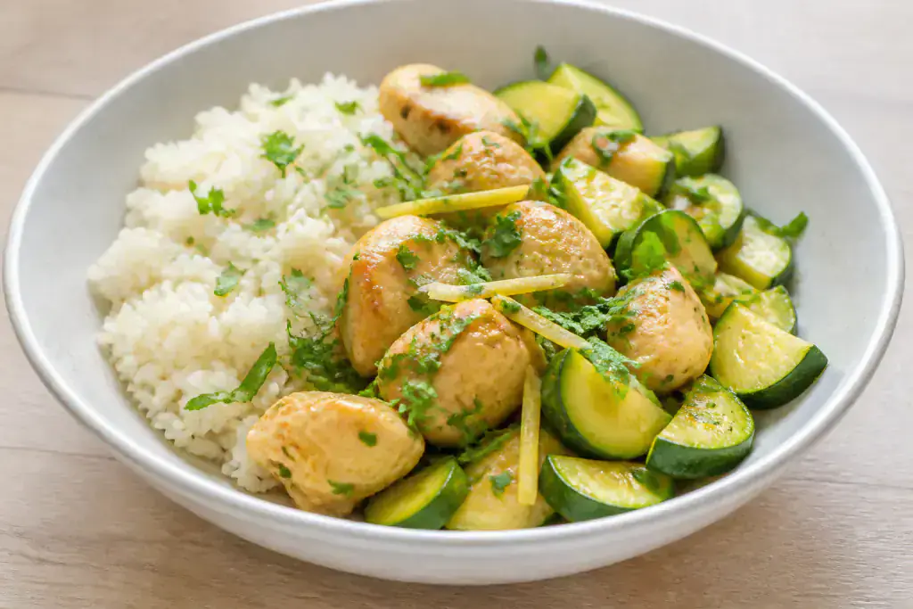French GERD-Aware Chicken Rice Zucchini Bowl