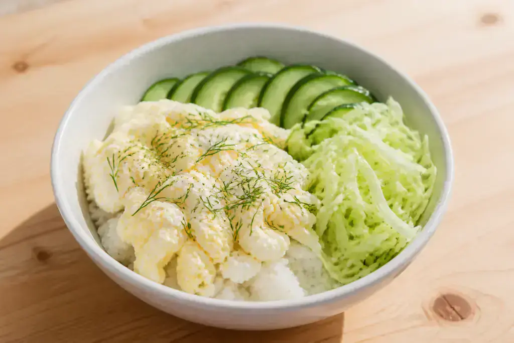 Japanese Kidney-Caution Egg White Rice Cabbage Bowl
